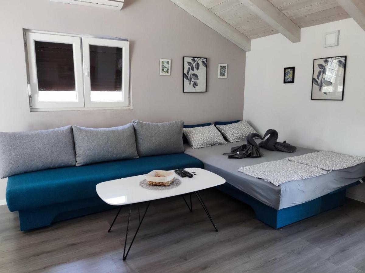 Viva 1 Rovinj Apartment Exterior photo